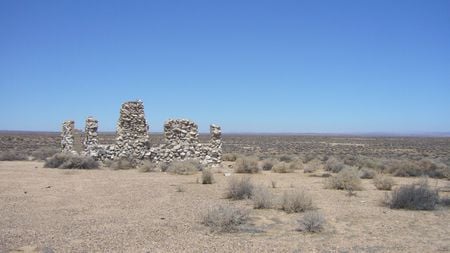 Missing House - structure, desert, abandoned, desolate, decay