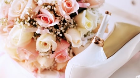 Bouquet and Rings - flowers, bouquet, rings, shoe