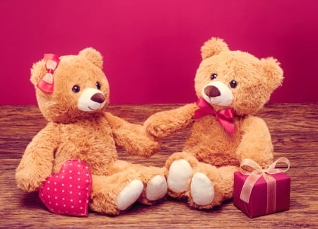 Valentine teddy bears