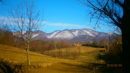 Hills with snow mountain - pretty, winter, hrvatska, fantastic, beauty, beautiful, hills, hrvatsko zagorje, nice, field, trees, mountain, snow