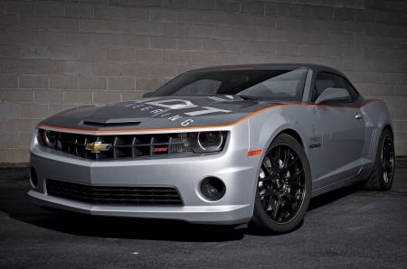 Check Out Pfadt Engineeringâ€™s 625hp 2010 Camaro SS - bowtie, silver, gray, gm