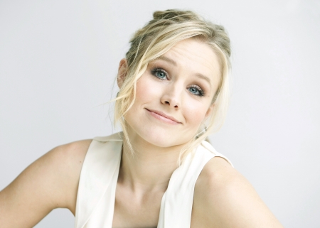 Kristen Bell (4K) - actress, american, singer, 4k, kristen bell