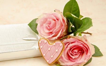 Happy Valentine's Day! - cookie, heart, green, valentine, rose, card, flower, pink