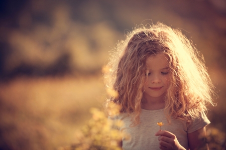 little girl - dainty, pretty, people, blonde, pure, pink, child, fair, princess, face, nice, bonny, kid, childhood, sightly, DesktopNexus, beautiful, photography, girl, beauty, lovely, Hair, sweet, baby, Belle, comely, white, sunset, cute, little, adorable, wallpaper