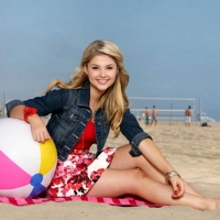 Stefanie Scott