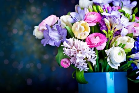 Bouquet of spring flowers - pretty, vase, beautiful, fragrance, spring, bouquet, flowers, colorful, scent