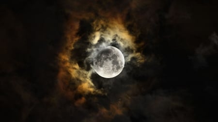 Fabulous Moon Shot F - clouds, moon, scenery, beautiful, photography, night, photo, wide screen, space, nature