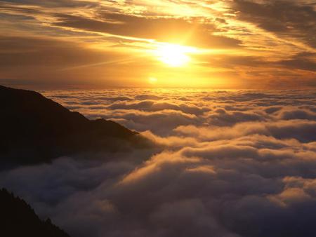 Dawn over New Zealand - dawn, sunrise, cloudy sky, mountain, new zealand