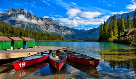 Emerald lake - boat, beautiful, canada, hills, emerald, lake, sky, reflection, trees, mountain