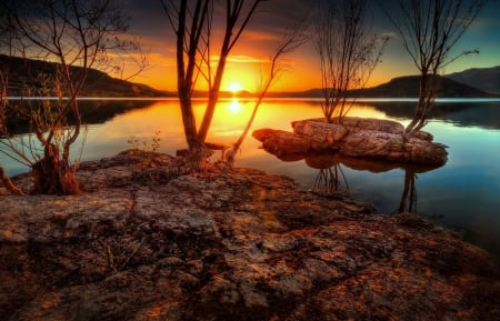 Fiery sunset - calm, trees, amazing, beautiful, glow, river, sunset, skyu, serenity, fiery, lake