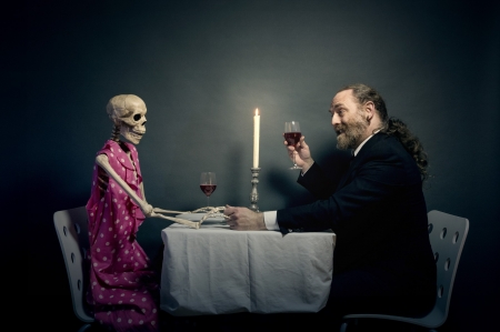 A date with the dead - laugh, funny, fantasy, dinner