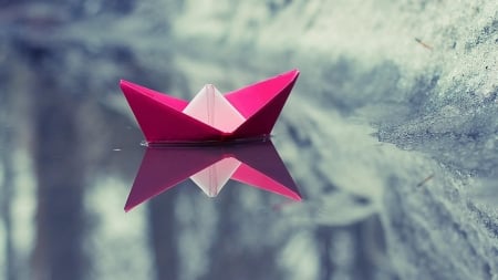 Paper Boat - Photography & Abstract Background Wallpapers on Desktop ...