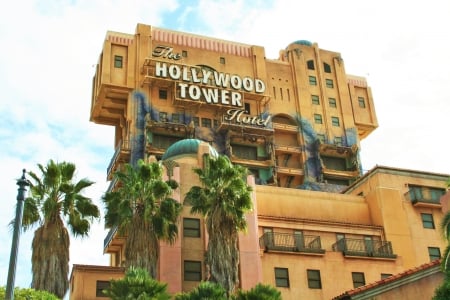 Hollywood Tower Hotel - disneyland resort, hollywood, twilight zone tower of terror, tower of terror, california adventure, disneyland, hollywood tower hotel