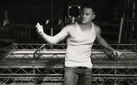 Channing Tatum - white, male, man, actor, channing tatum, bw, black