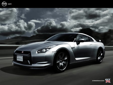 GT-R-35