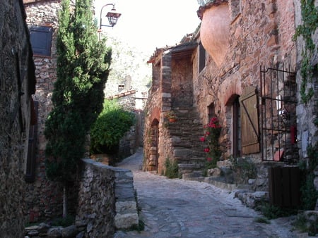 Castelnou - castelnou, alley