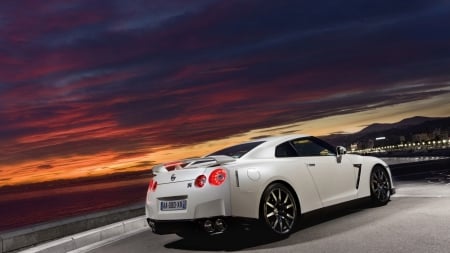 Nissan GTR - white, ride, car, Nissan