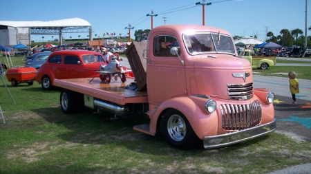 Chevy Hauler - classic, coral, bowtie, gm