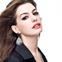 Anne Hathaway