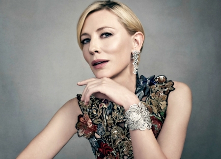 Cate Blanchett - woman, actress, girl, hand, cate blanchett, jewel, blonde