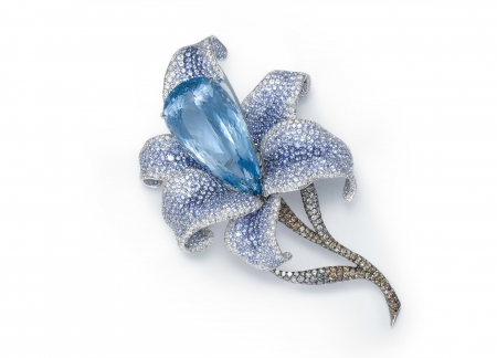 Flower broch - white, stone, blue, jewel, broch, catherine sauvage, flower