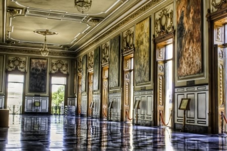 Checkered Reflection, Merida, Mexico - images, room, walls, light, building