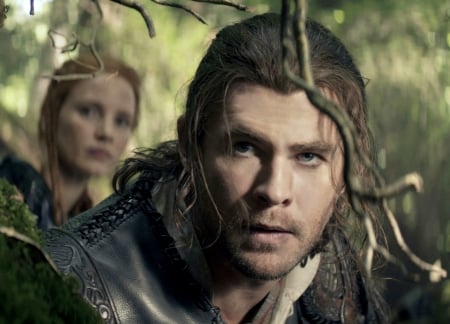 The Huntsman: Winter's War (2016) - movie, chris hemsworth, fantasy, the huntsman, face, winters war, man, actor, green