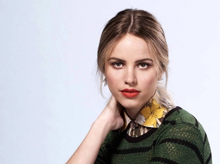 Halston Sage - halston sage, actress, 2016, halston, wallpaper, model, face, beautiful, sage