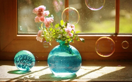 Still Life - bubbles, vase, roses, blue