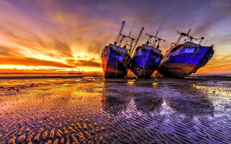 Vessels at Sunset - clouds, sunset, nature, sea, vessals