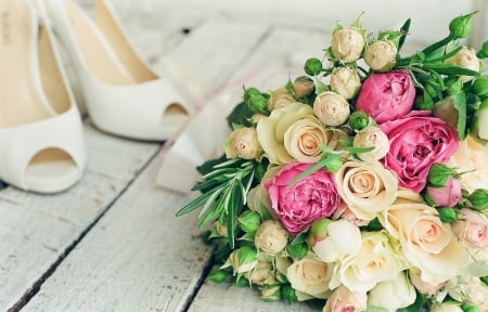 ♥ - roses, flowers, sandals, soft