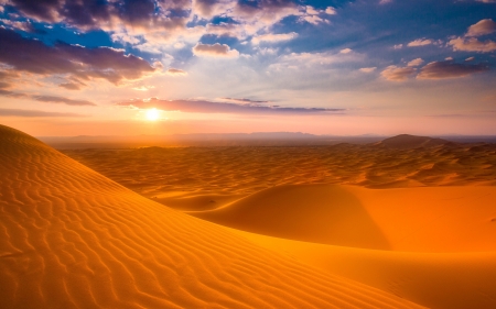 Sunset in the Desert - clouds, sunset, nature, desert, sand, sky