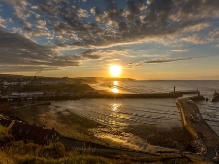 Horizon Sunset - nature, horizon, lighthouse, clouds, house, sea, coast