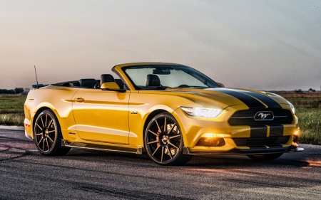 ford mustang convertible