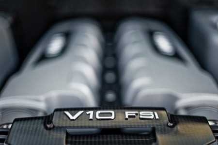 Audi R8 V10 FSI Engine - r8, car, audi, auto, fsi, engine, mechanical, v10