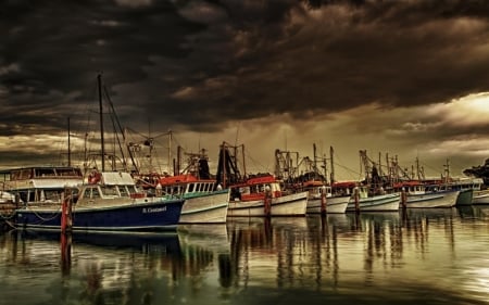 Dark Clouds - cloud, storm, sea, dark