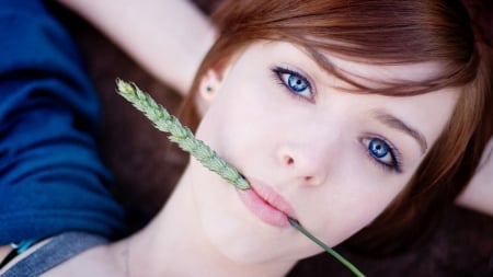 Unknown Model - babe, lady, blue, woman, model, red head, blue eyes