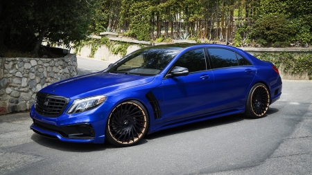 S-Class Mercedes - 22 inch wheels, sedan, custom wheels, blue