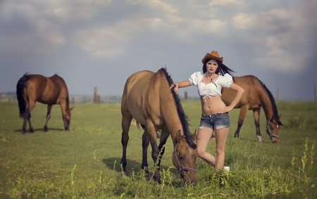 Cowgirl - beauty, model, beautiful, girl, cowgirl, lovely, female, beaut, woman