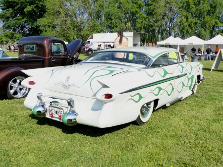 Nossebro Car-Show 2016 - trees, car, colors, grass, car-show