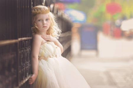 little girl - princess, people, hair, belle, sightly, white, face, childhood, fair, little, bonny, adorable, child, set, wallpaper, pink, beautiful, sweet, nice, beauty, street, photography, pretty, baby, cute, kid, dainty, girl, lovely, pure, comely, desktopnexus, blonde