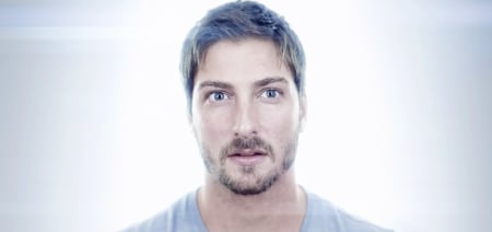 Daniel Lissing - face, white, daniel lissing, actor, male, blue, man