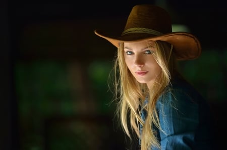 Lovely Girl - hat, cowgirl, mode, woman