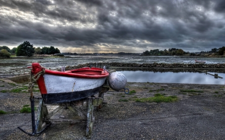 old boat - fun, sailboat, boat, lake, cool