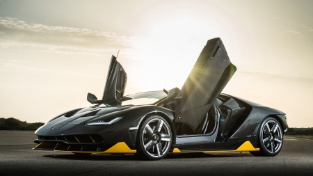 Lamborghini Centenario Hyper Car - tyres, hyper car, lamborghini, windscreen, car, wheels, hyper, centenario, doors, lights