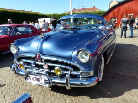 Motor Thursday - Hudson, car, people, blue