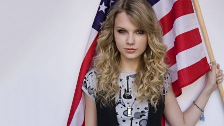 Taylor Swift - model, american, blonde, young, songwriter, babe, taylor swift, singer, woman