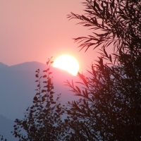 Smoky sunset over Bighole Mountains