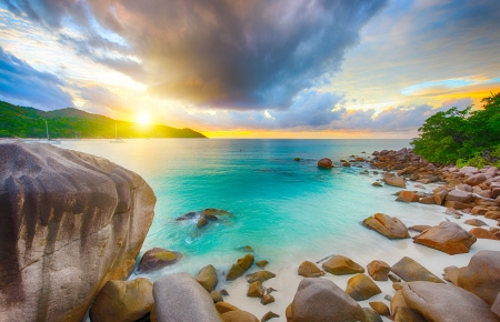 Seychelles, Praslin Island - sky, sun, clouds, sunset, sea, rocks