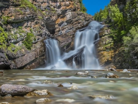 Cameron Falls - waterfall, lakes, nature, rocks